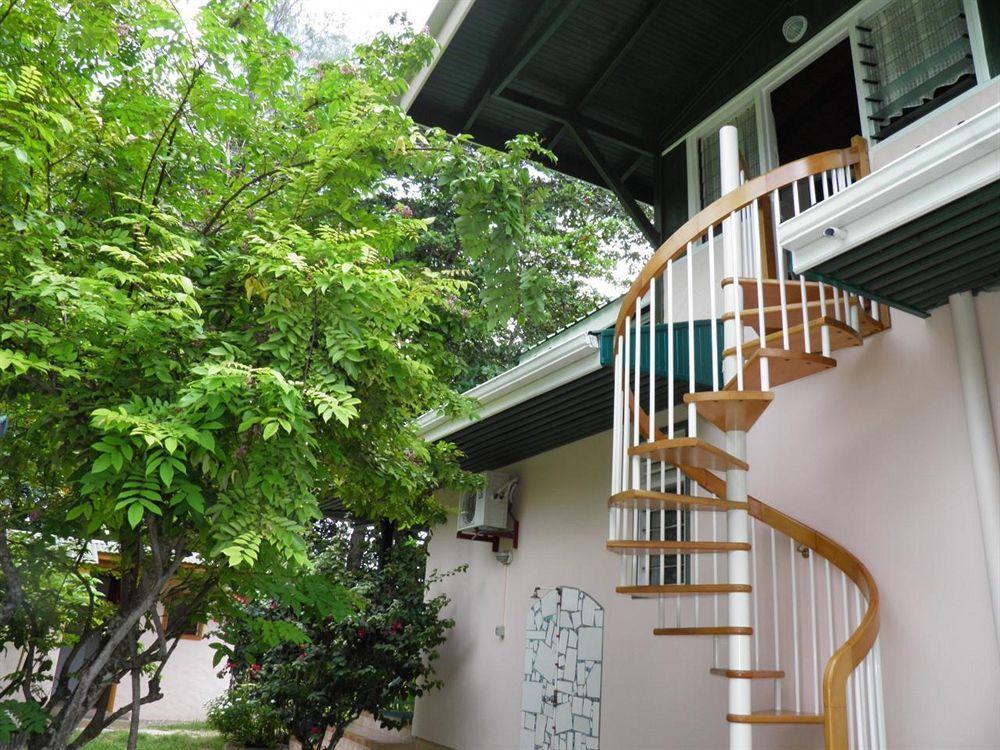 Diguoise Guest House La Digue Bagian luar foto