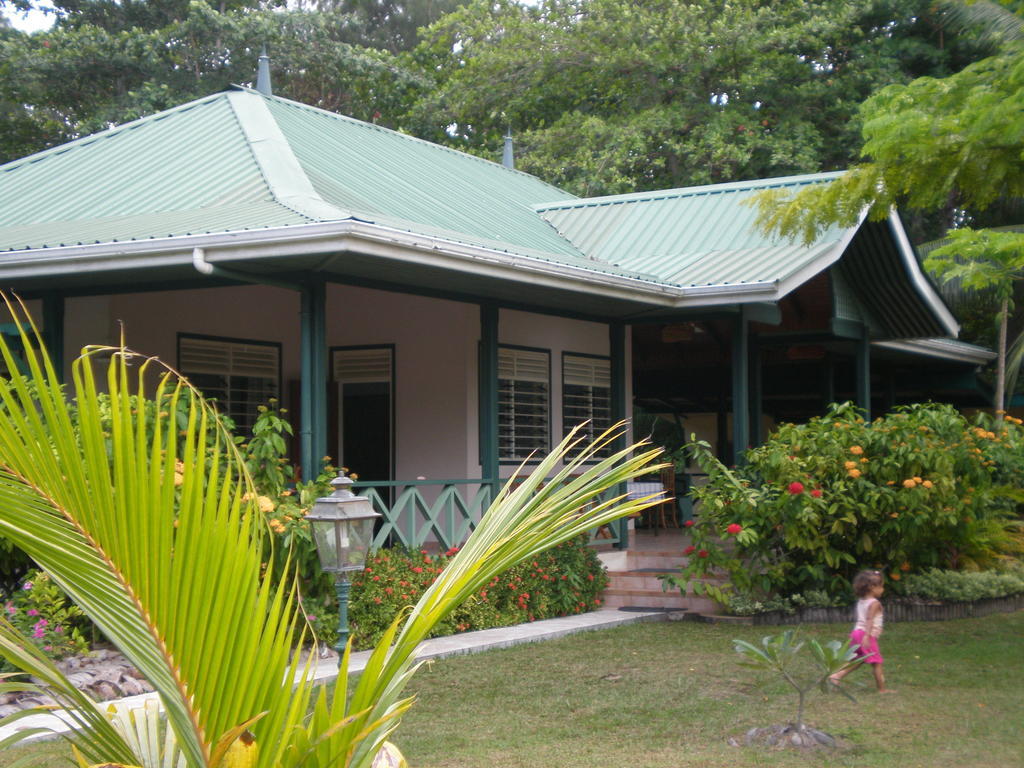 Diguoise Guest House La Digue Ruang foto