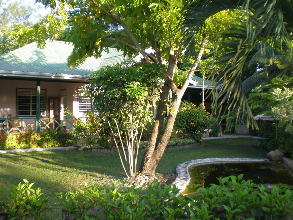 Diguoise Guest House La Digue Ruang foto