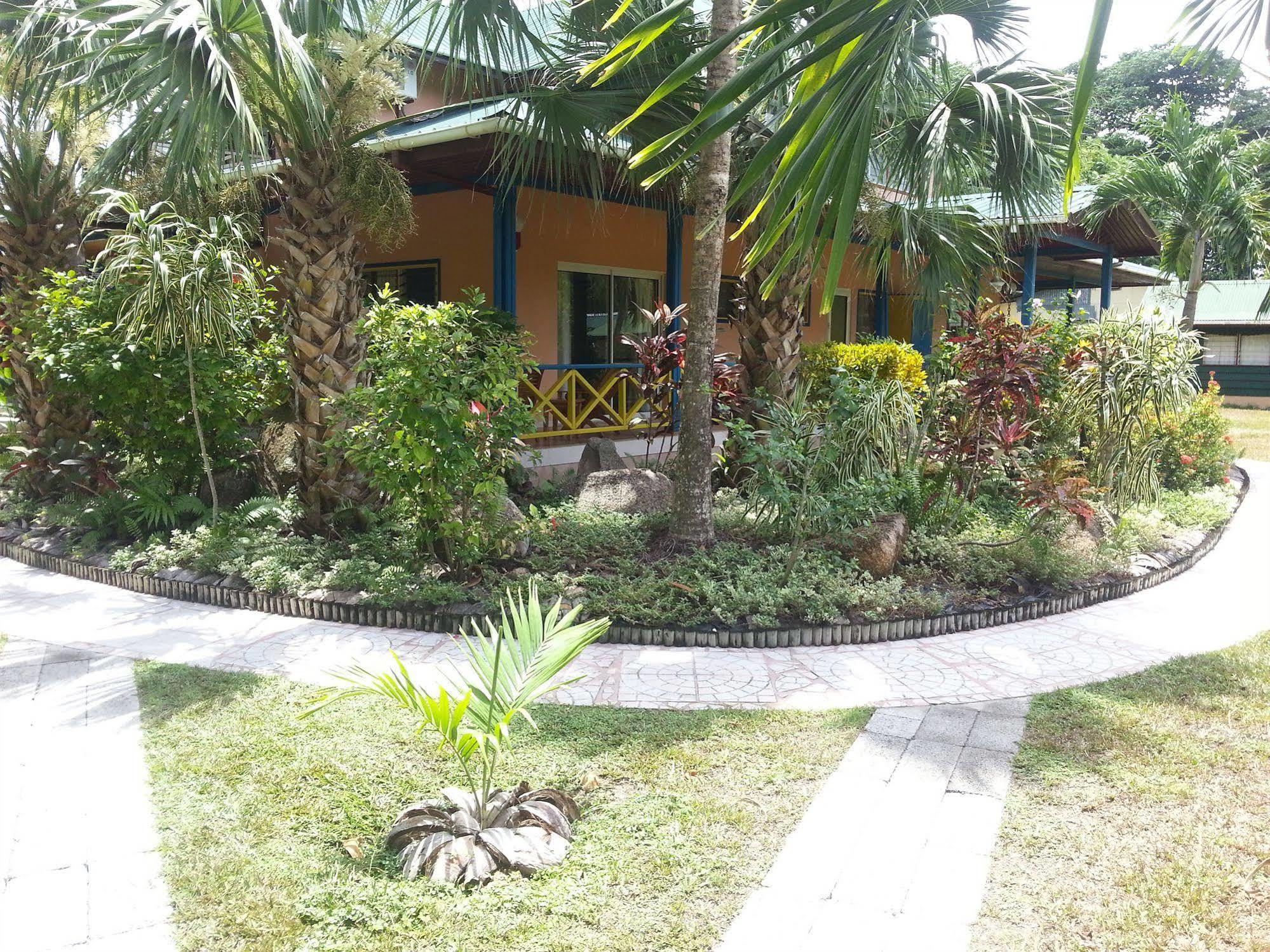 Diguoise Guest House La Digue Bagian luar foto